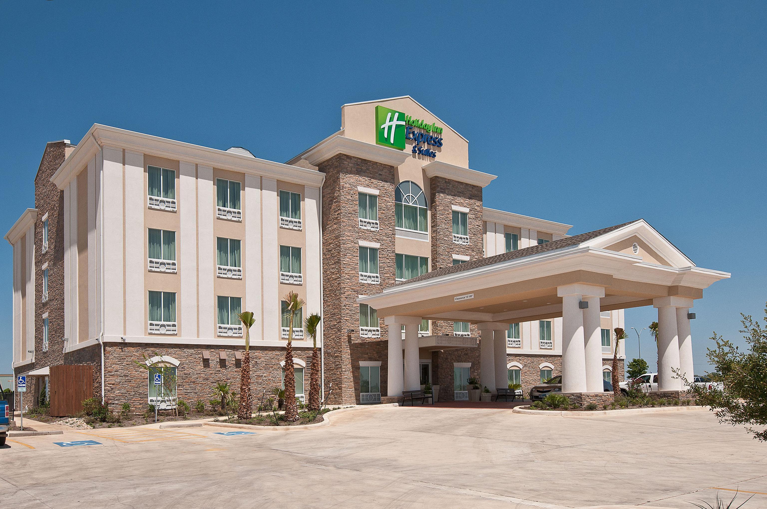 Holiday Inn Express Hotel And Suites Pearsall By Ihg Exteriör bild