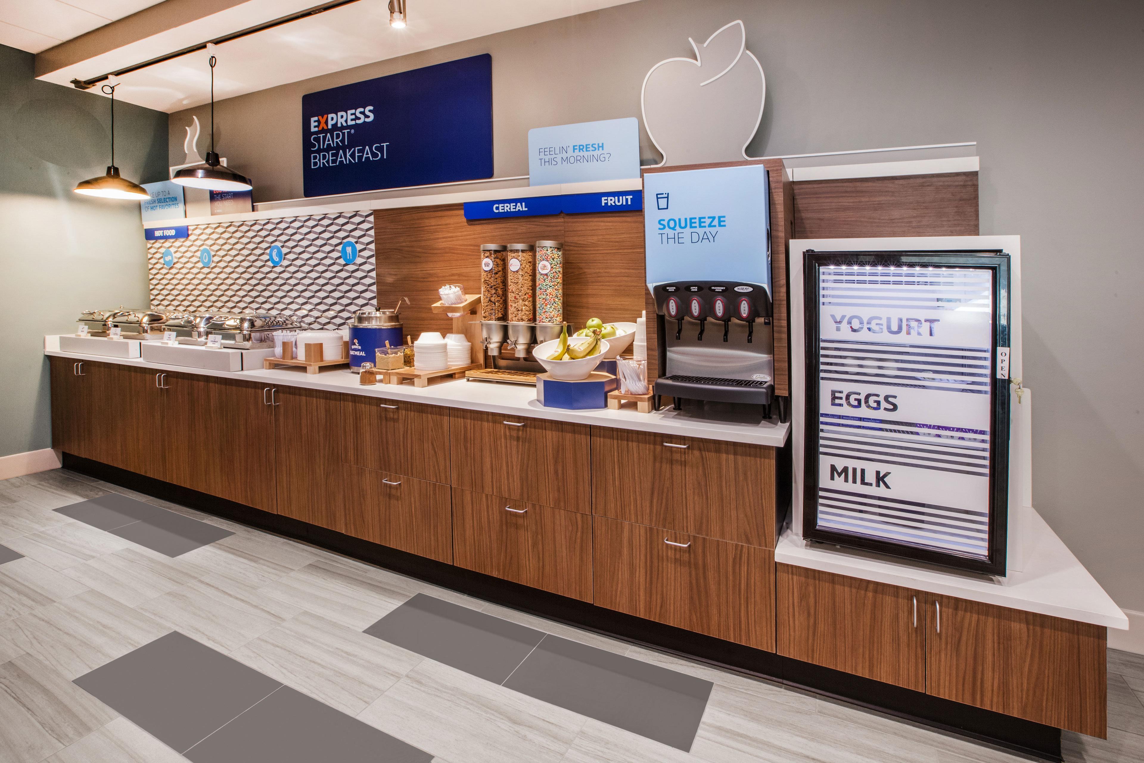 Holiday Inn Express Hotel And Suites Pearsall By Ihg Exteriör bild